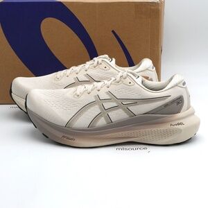 ASICS GEL-Kayano 30 Running Shoe 1011B690-250